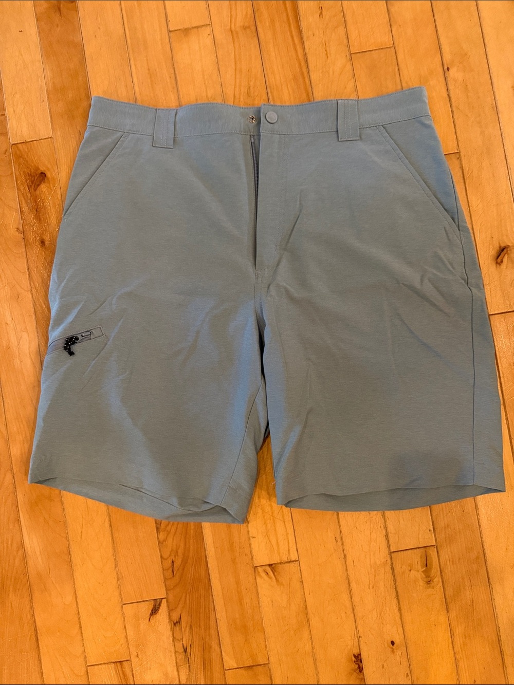 Men's Athletic Shorts in Dusty Blue with Secure Pockets